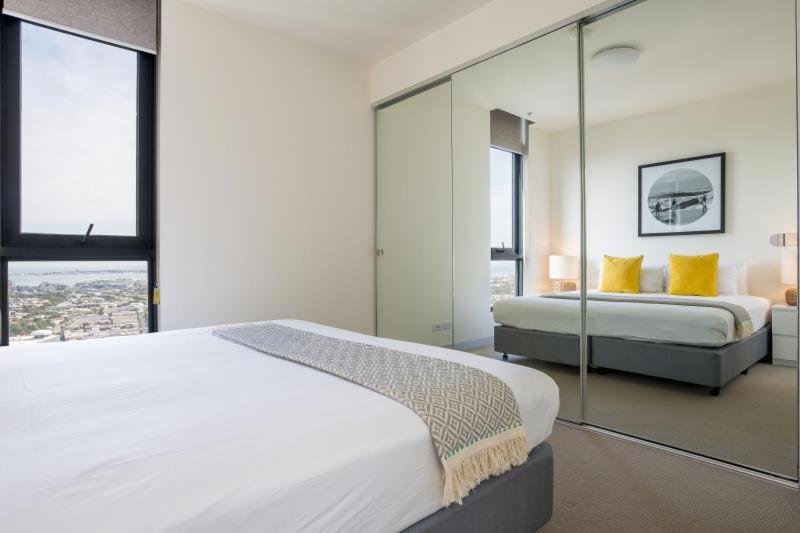 Aria Hotel Apartments Мельбурн Экстерьер фото